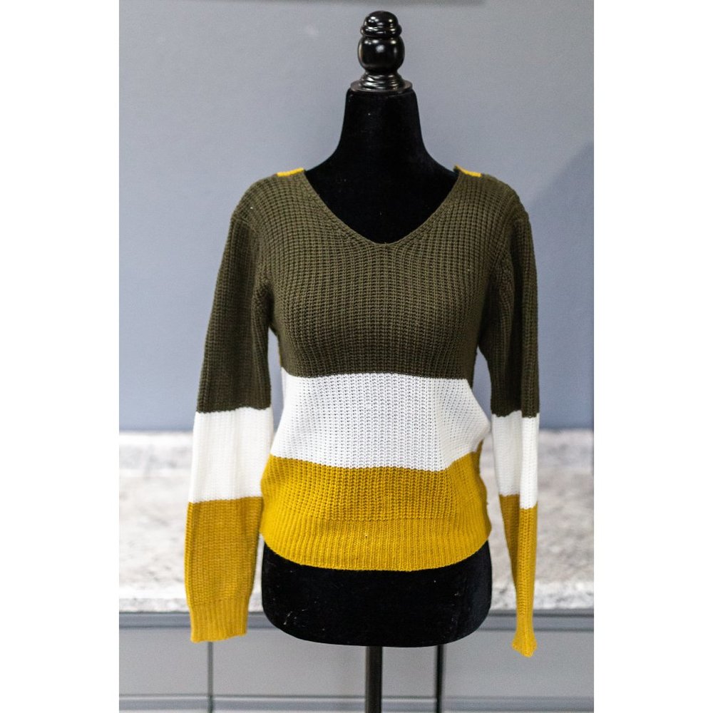 Poof Apparel Knotted Back Sweater, Size Medium